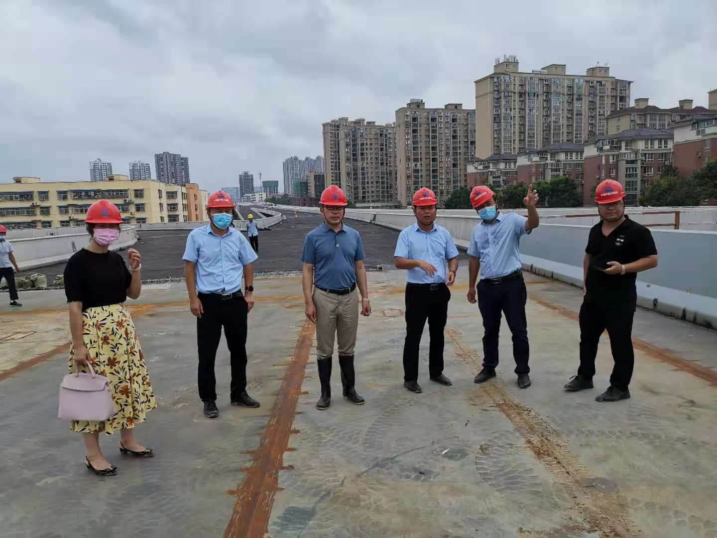 信陽首座高架橋項(xiàng)目建設(shè)按下“快進(jìn)鍵”，9月底即將通車！
